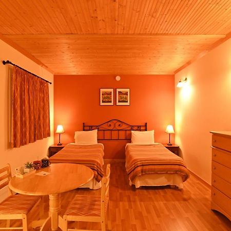 Kaleido Lodge Yukon Whitehorse Exterior photo